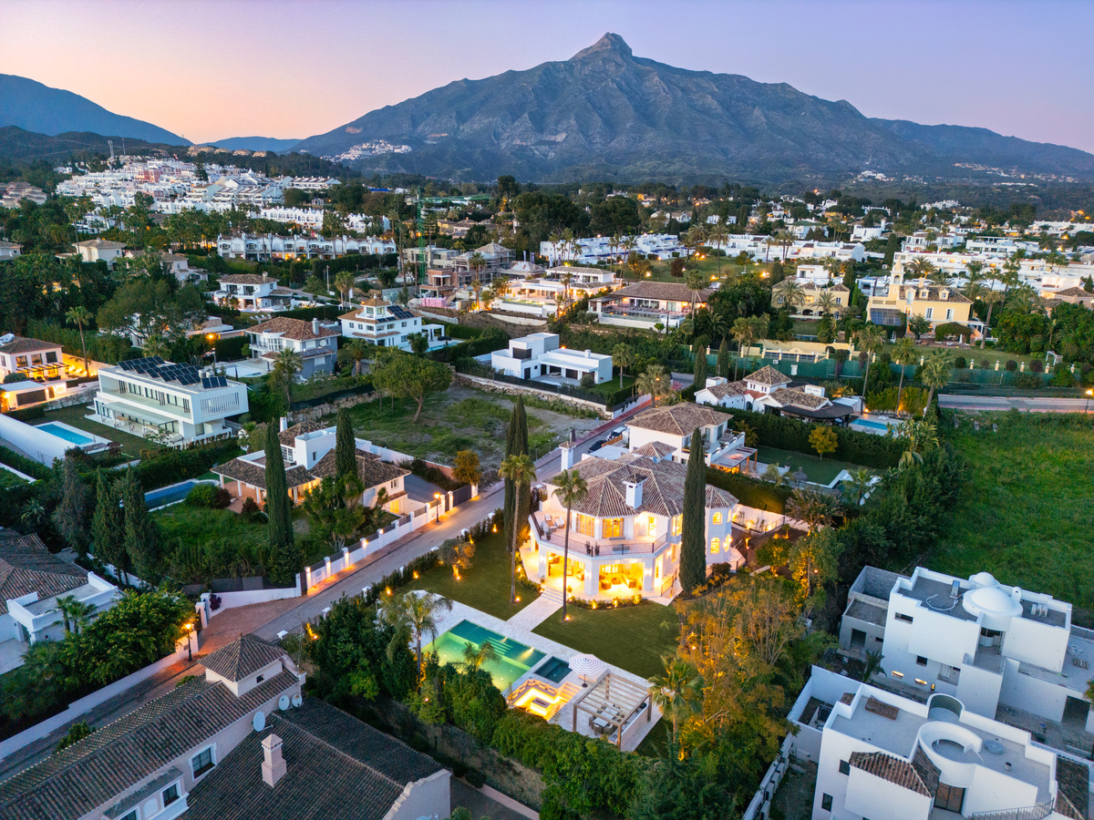 Villa Karina - Andara Villas