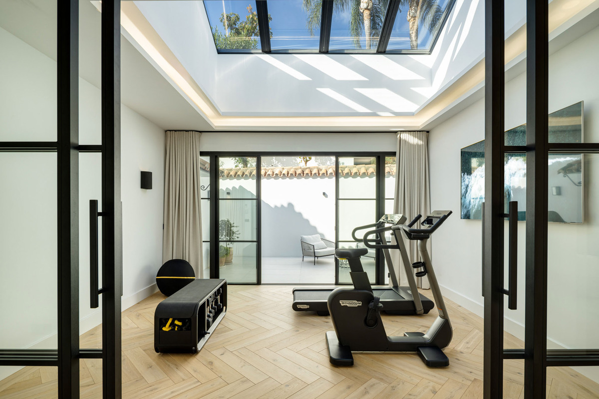 Villa Skyfall - Andara Villas